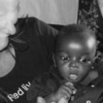 Tina med baby i Tanzania